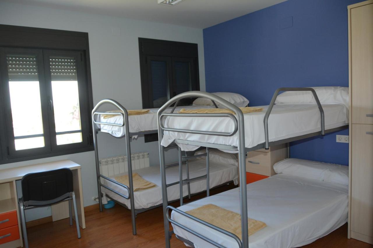 Albergue Villa Nava De La Asuncion Exteriör bild
