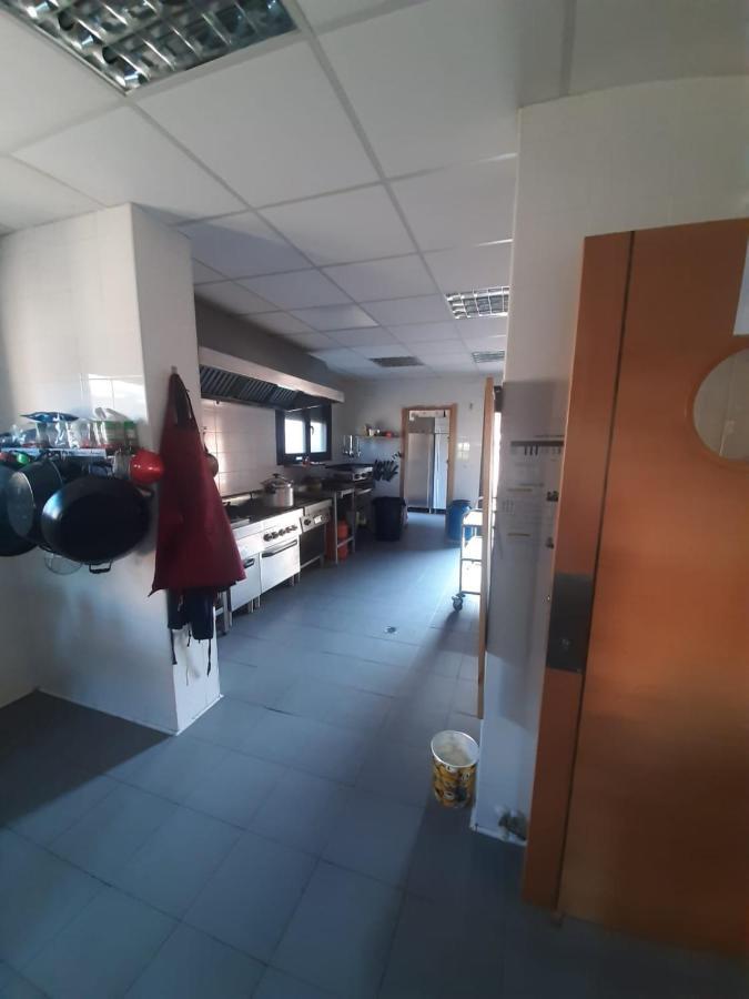 Albergue Villa Nava De La Asuncion Exteriör bild